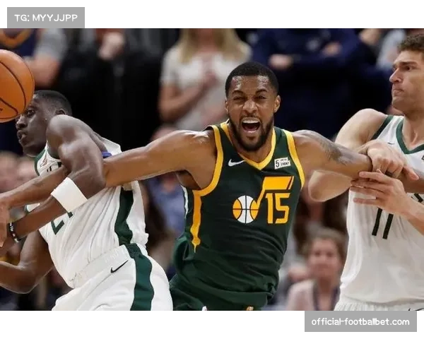 爵士进攻华丽但防守崩塌 攻守失衡制约战绩提升